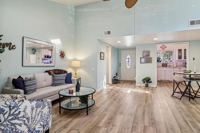 3760 Vista Campana S 72, Oceanside, CA 92057