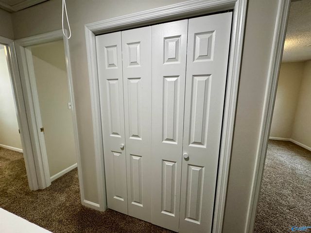 1775 Jeff Road A, Huntsville, AL 35806