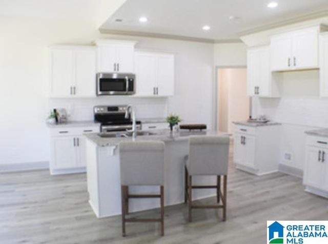 221 WYNLAKE DRIVE, Alabaster, AL 35007