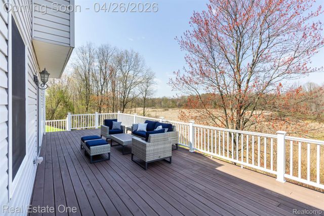3306 Muirfield Circle, White Lake Charter Township, MI 48383