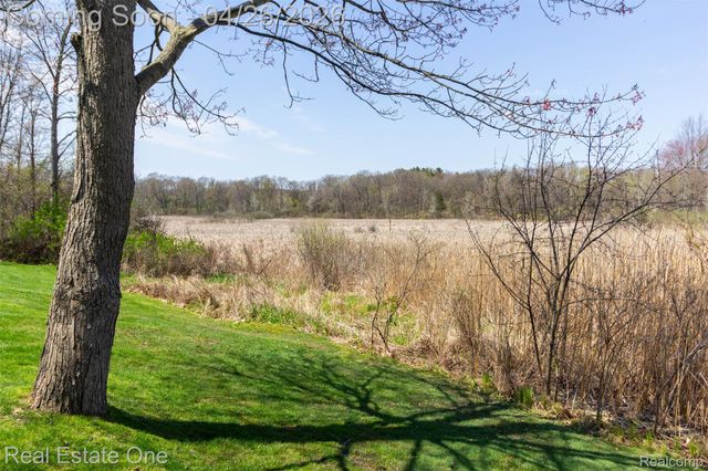 3306 Muirfield Circle, White Lake Charter Township, MI 48383
