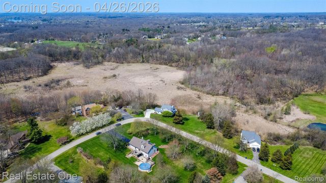 3306 Muirfield Circle, White Lake Charter Township, MI 48383