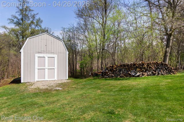 3306 Muirfield Circle, White Lake Charter Township, MI 48383