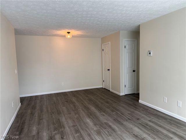421 Tollis 246B, Broadview Heights, OH 44147