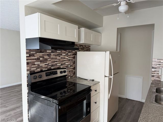 421 Tollis 246B, Broadview Heights, OH 44147