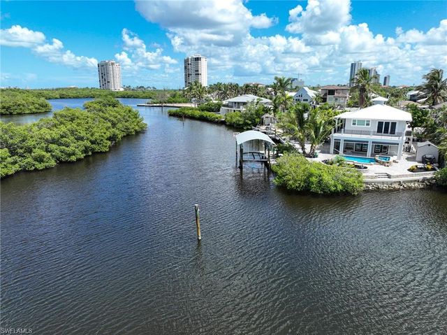 4735 Pinfish CT, Bonita Springs, FL 34134