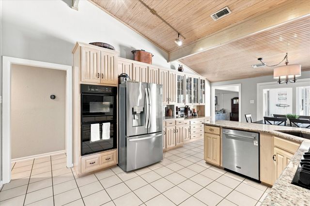 923 Wellington Drive, Duncanville, TX 75137