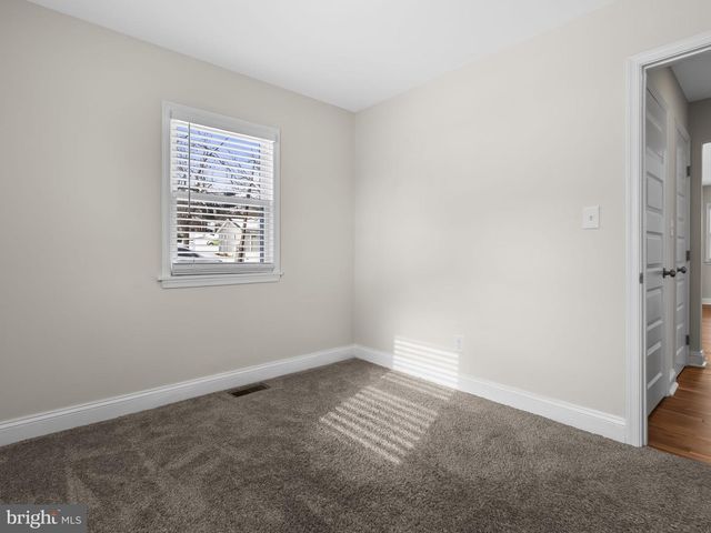 3615 COOPER LN, Hyattsville, MD 20784