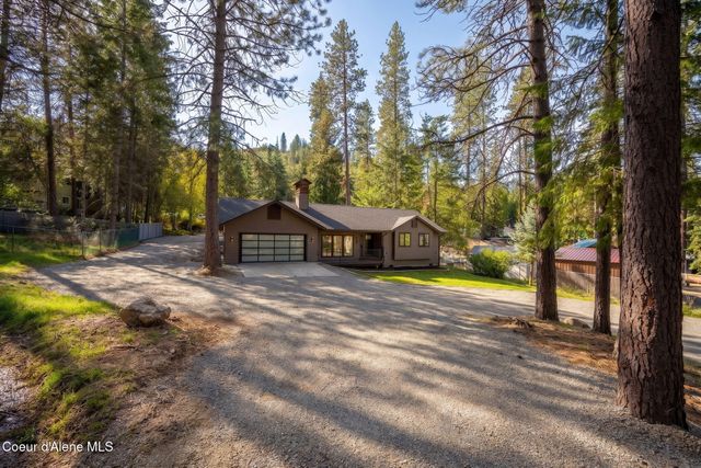 8682 N Clarkview PL, Hayden, ID 83835