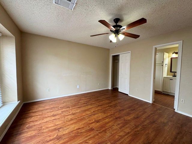 1002 Great Britain BLVD, Austin, TX 78748