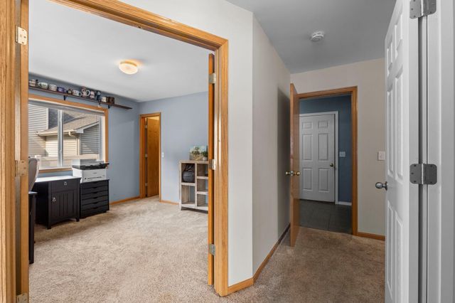 14974 Hillside Trail, Savage, MN 55378