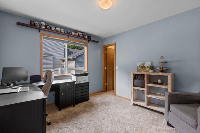 14974 Hillside Trail, Savage, MN 55378