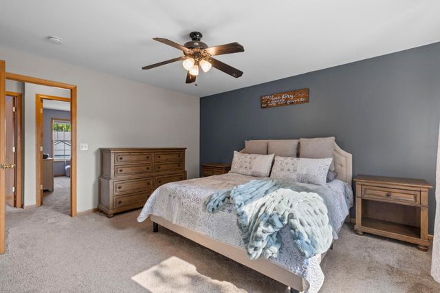 14974 Hillside Trail, Savage, MN 55378