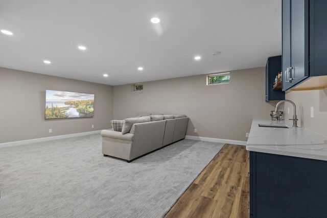14974 Hillside Trail, Savage, MN 55378