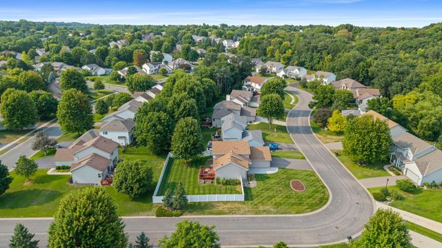 14974 Hillside Trail, Savage, MN 55378
