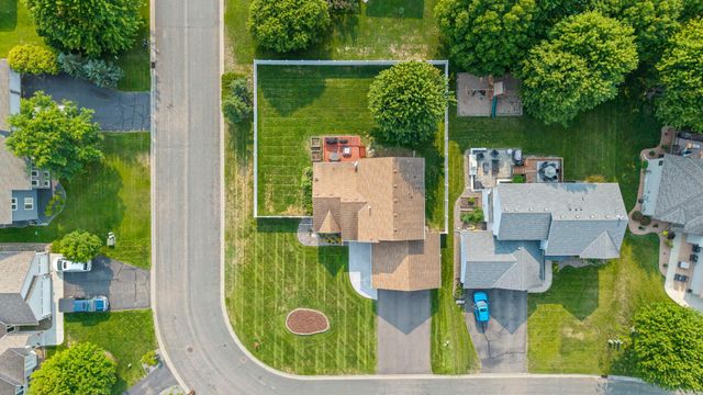 14974 Hillside Trail, Savage, MN 55378