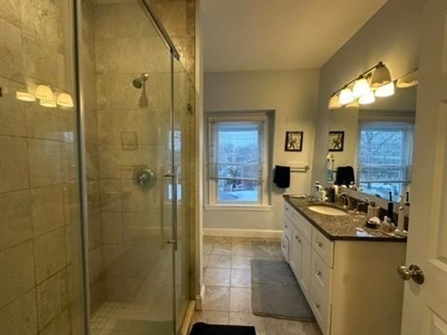 27 Essex St 2, Cambridge, MA 02139