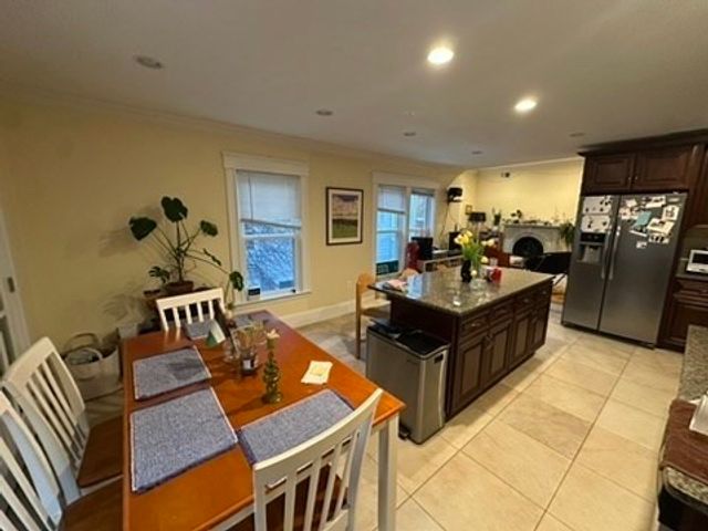 27 Essex St 2, Cambridge, MA 02139