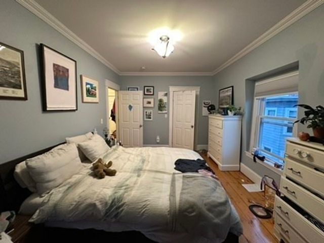 27 Essex St 2, Cambridge, MA 02139