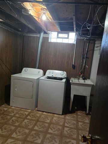 17629 Prospect Street, Melvindale, MI 48122