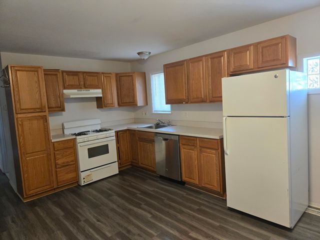 17629 Prospect Street, Melvindale, MI 48122