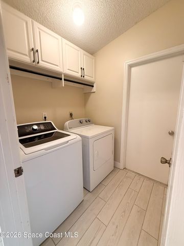 877 Villa Drive, Melbourne, FL 32940
