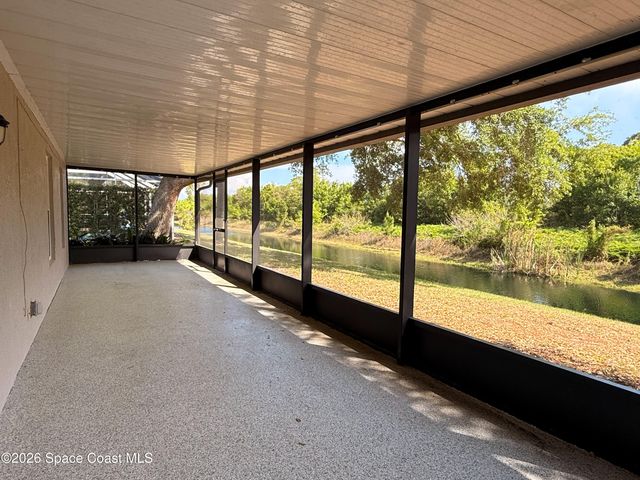 877 Villa Drive, Melbourne, FL 32940