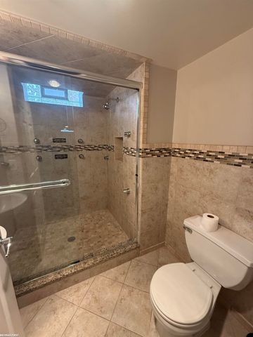 17851 Rainbow Street, Fraser, MI 48026