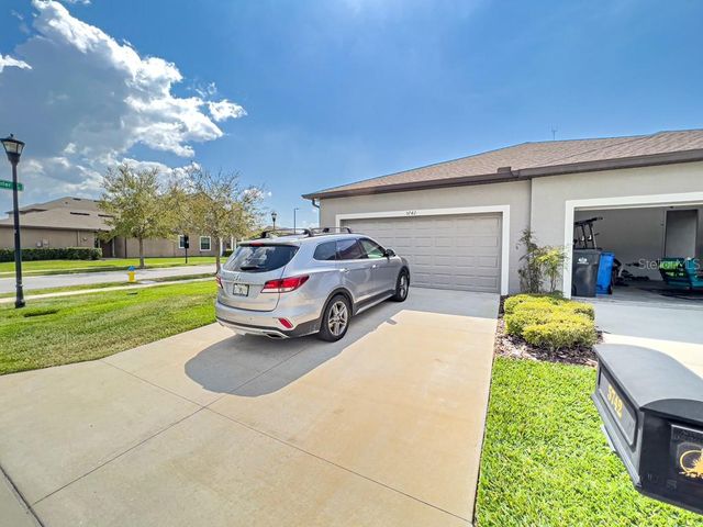 5742 CIRCA FISHHAWK BOULEVARD, Lithia, FL 33547