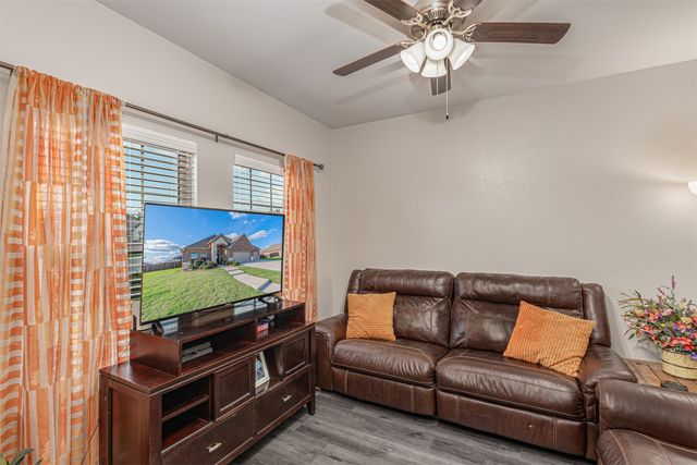 536 Crabapple Drive, Royse City, TX 75189