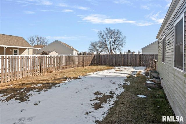 4117 Marie Drive, Springfield, IL 62707