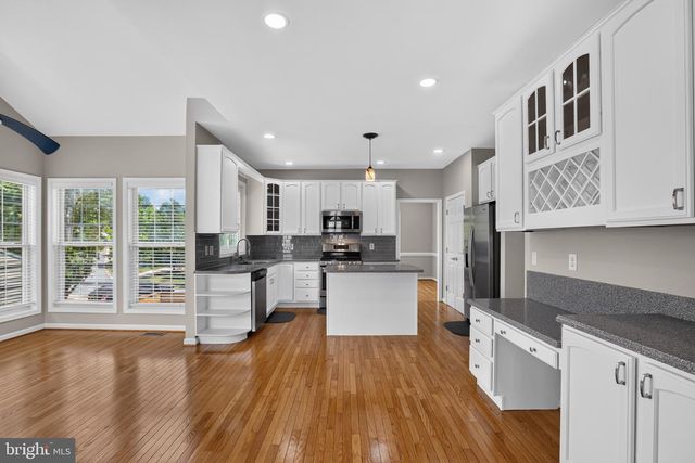2 SILVERTHORN, Stafford, VA 22554