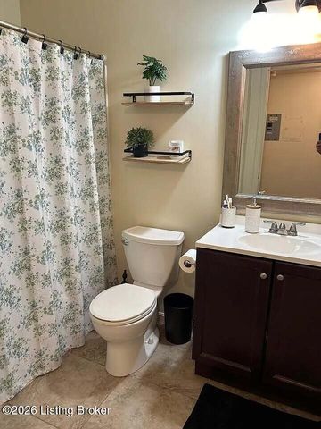 240 Breckenridge Ln, Louisville, KY 40207