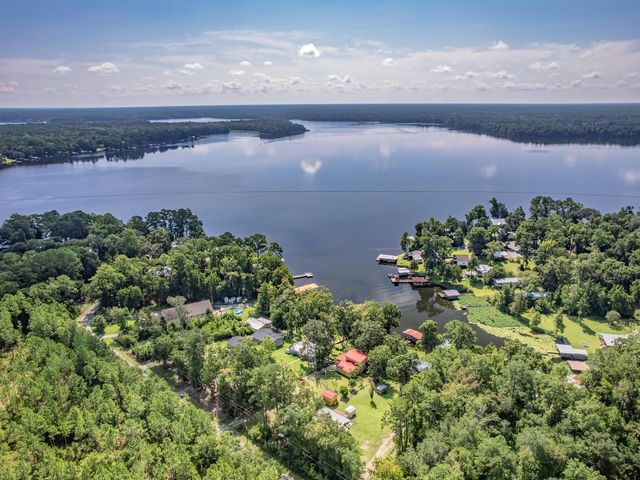 884 Talquin Avenue, Quincy, FL 32351