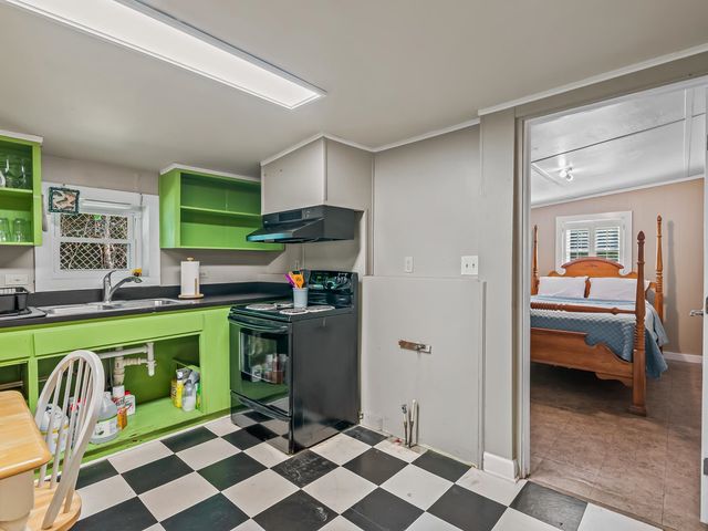 884 Talquin Avenue, Quincy, FL 32351