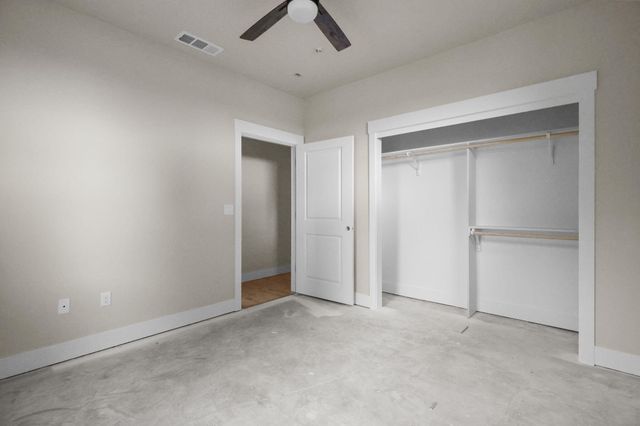 950 Santa Cruz Drive, Redding, CA 96003