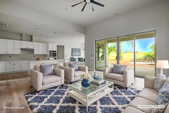 950 Santa Cruz Drive, Redding, CA 96003