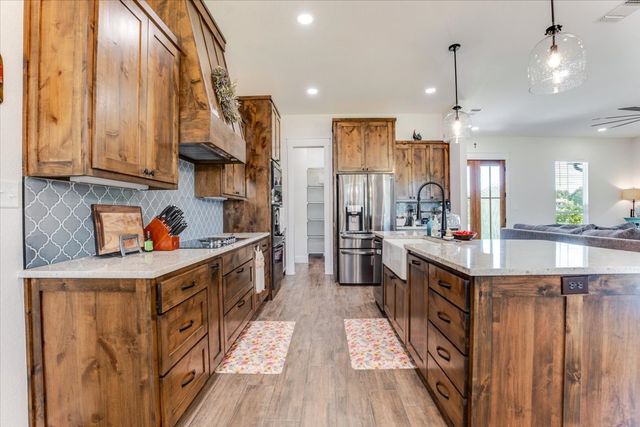 120 Lone Oak, Mineral Wells, TX 76067