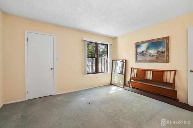 188 W Wycoff Way, East Brunswick, NJ 08816