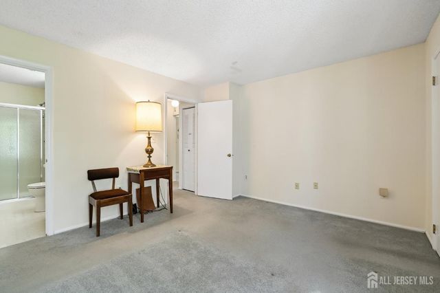 188 W Wycoff Way, East Brunswick, NJ 08816