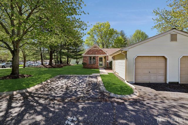 188 W Wycoff Way, East Brunswick, NJ 08816