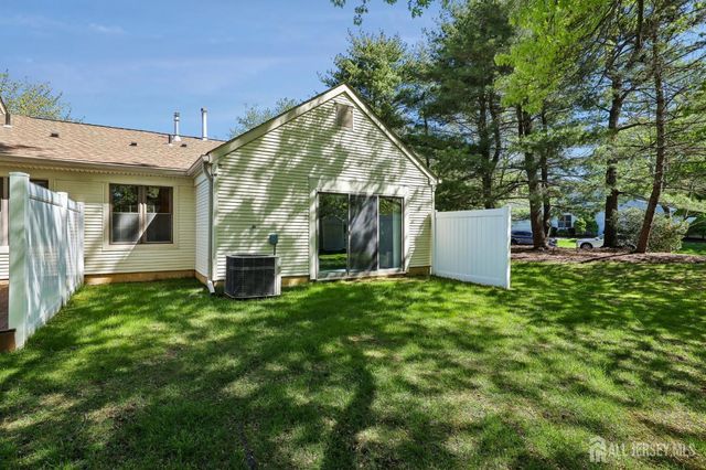 188 W Wycoff Way, East Brunswick, NJ 08816