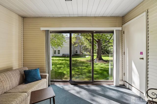 188 W Wycoff Way, East Brunswick, NJ 08816
