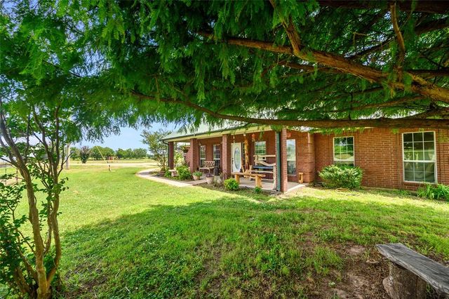 6485 Iron Stob Road, Garvin, OK 74736