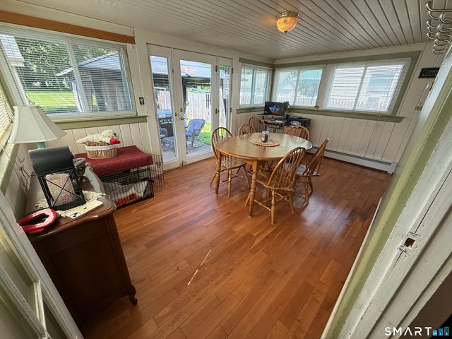 166 Roseleah Avenue, Newington, CT 06111