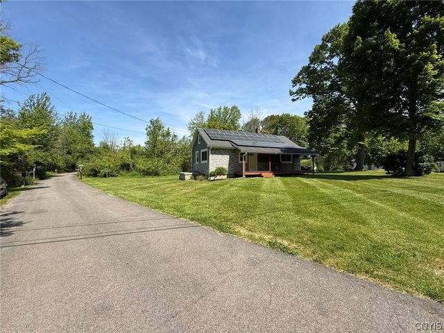 304 Lakeshore Road, Oswego, NY 13126