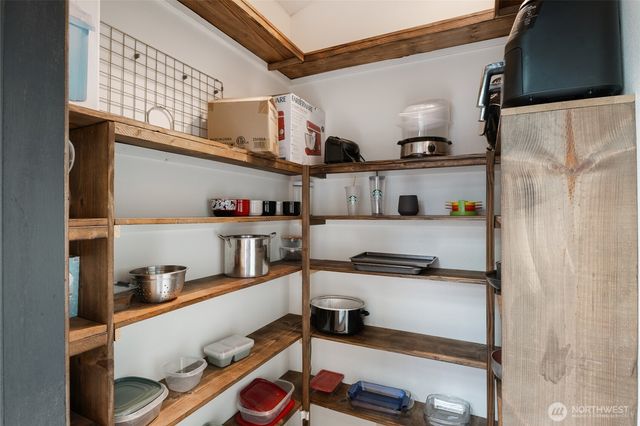 9307 Albert Way SE, Moses Lake, WA 98837