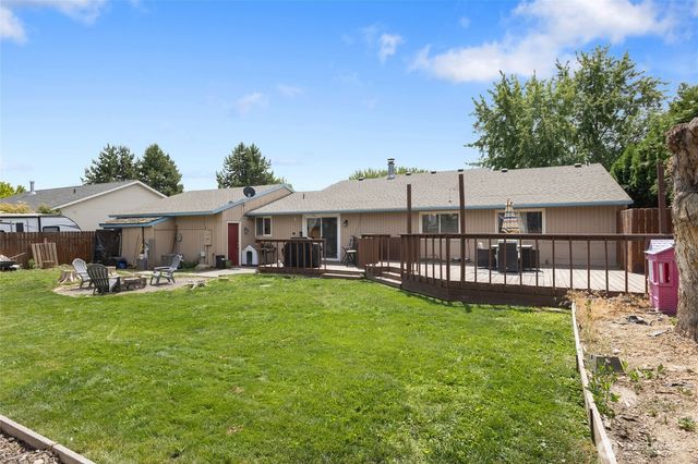 9307 Albert Way SE, Moses Lake, WA 98837