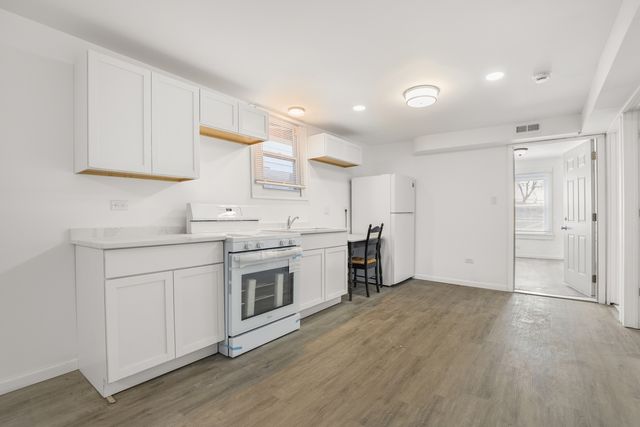 238 E 22 Street, Chicago Heights, IL 60411