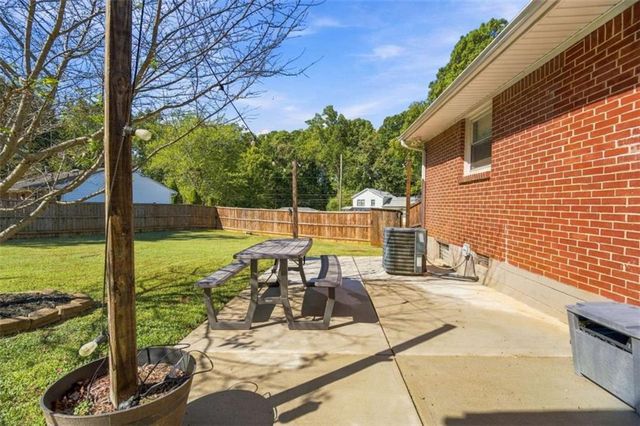 258 Rockin Hill Drive, Marietta, GA 30060